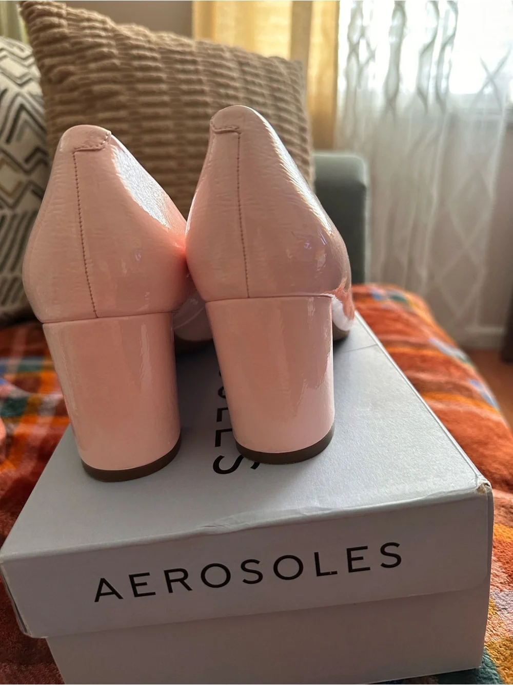 AEROSOLES Light Pink Patent Block Heel Pumps
